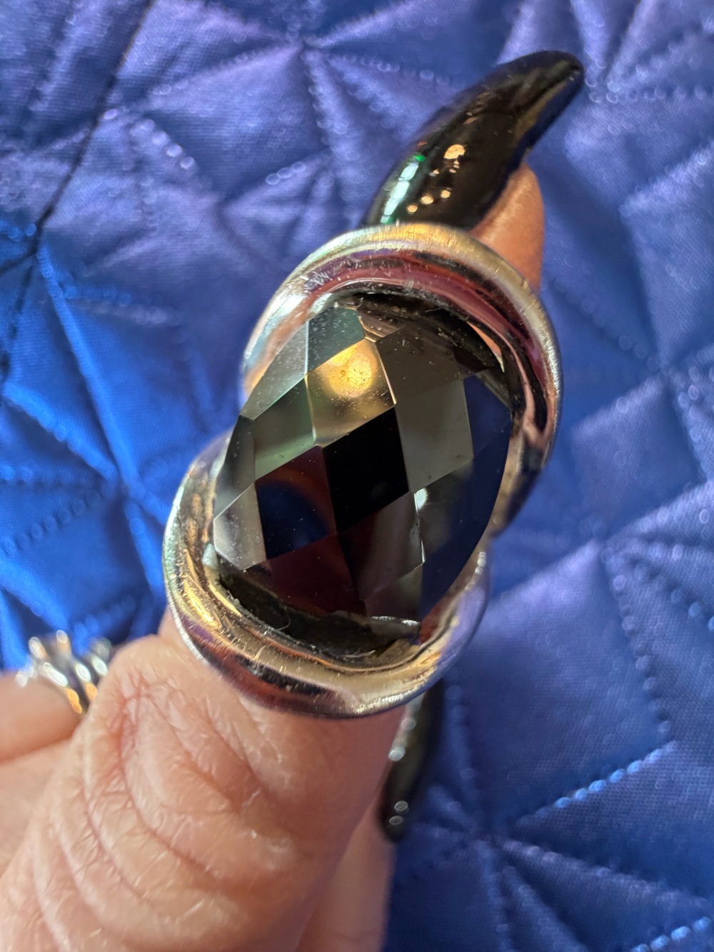 Park Lane Black Faceted Oval Statement Ring โ Size 7